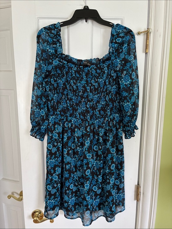 Harper 241 Dresses & Skirts - Women's Blue Floral Smocked Dress Size M